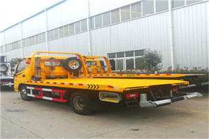 黟县附近拖车救援搭电